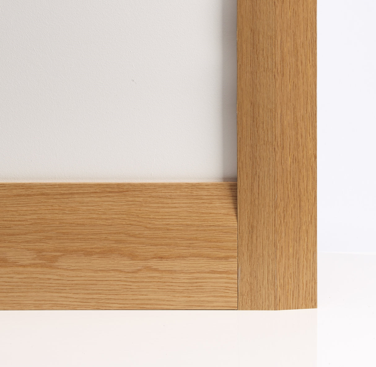 Deanta Oak Half Splayed Architrave FSC