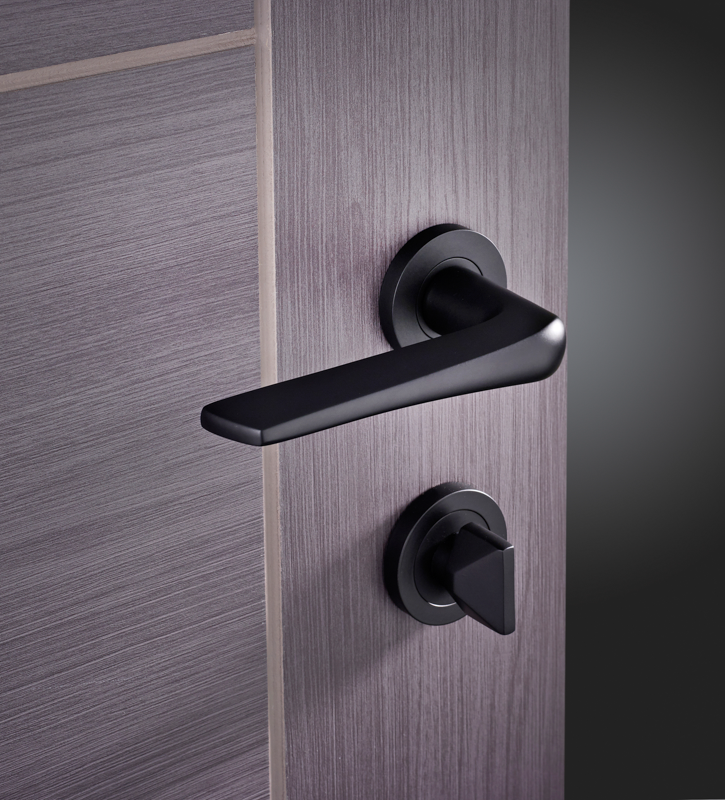 Turin Matt Black Handle Pack